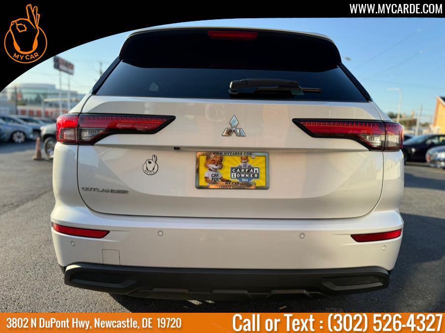 2022 Mitsubishi Outlander ES S-AWC photo 5