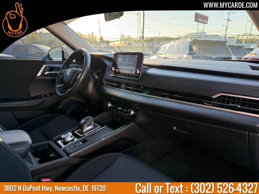 2022 Mitsubishi Outlander ES S-AWC photo 10