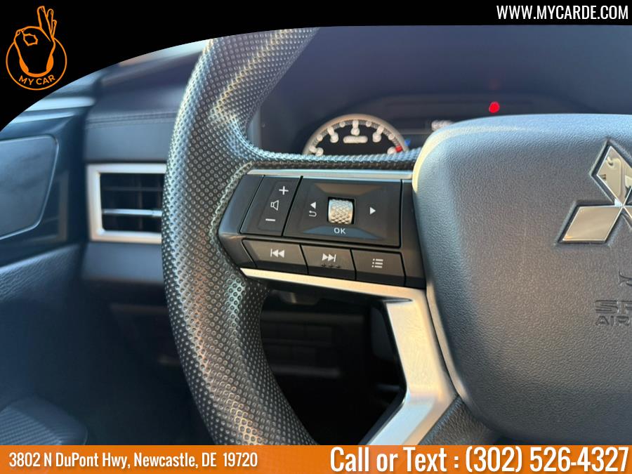 2022 Mitsubishi Outlander ES S-AWC photo 22