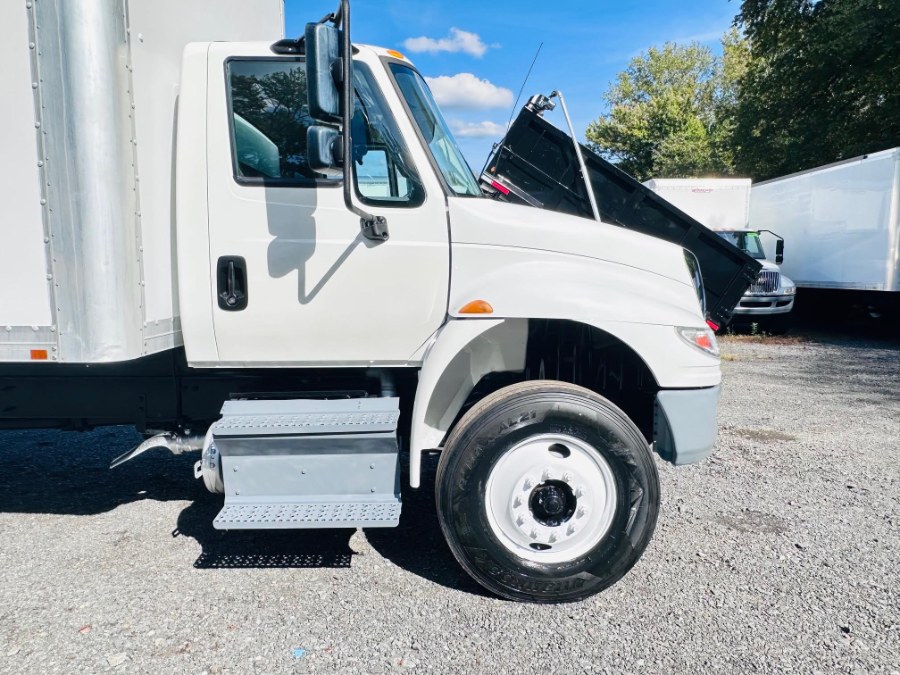 2018 INTERNATIONAL 4300 26 FEET DRY BOX + CUMMINS ENG + LIFT GATE + NO CDL, available for sale in South Amboy, New Jersey | NJ Truck Spot. South Amboy, New Jersey 2018 INTERNATIONAL 4300 26 FEET DRY BOX + CUMMINS ENG + LIFT GATE + NO CDL, available for sale in South Amboy, New Jersey | NJ Truck Spot. South Amboy, New Jersey