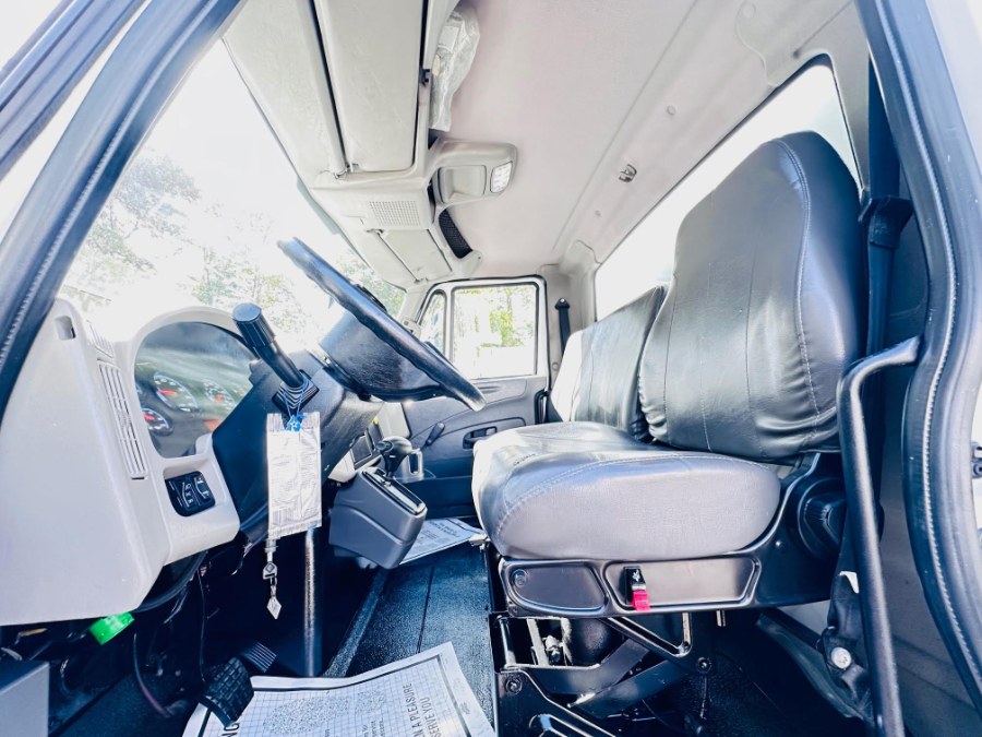 2018 INTERNATIONAL 4300 26 FEET DRY BOX + CUMMINS ENG + LIFT GATE + NO CDL, available for sale in South Amboy, New Jersey | NJ Truck Spot. South Amboy, New Jersey 2018 INTERNATIONAL 4300 26 FEET DRY BOX + CUMMINS ENG + LIFT GATE + NO CDL, available for sale in South Amboy, New Jersey | NJ Truck Spot. South Amboy, New Jersey