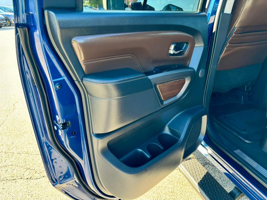 2016 Nissan Titan XD 4WD Crew Cab Platinum Reserve Diesel, available for sale in South Windsor, Connecticut | Mike And Tony Auto Sales, Inc. South Windsor, Connecticut 2016 Nissan Titan XD 4WD Crew Cab Platinum Reserve Diesel, available for sale in South Windsor, Connecticut | Mike And Tony Auto Sales, Inc. South Windsor, Connecticut