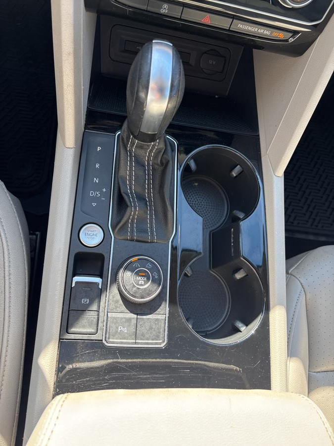 2021 Volkswagen Atlas V6 SEL photo 15