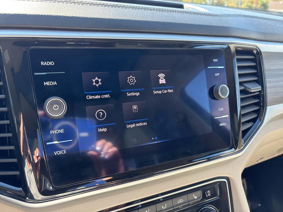 2021 Volkswagen Atlas V6 SEL photo 11