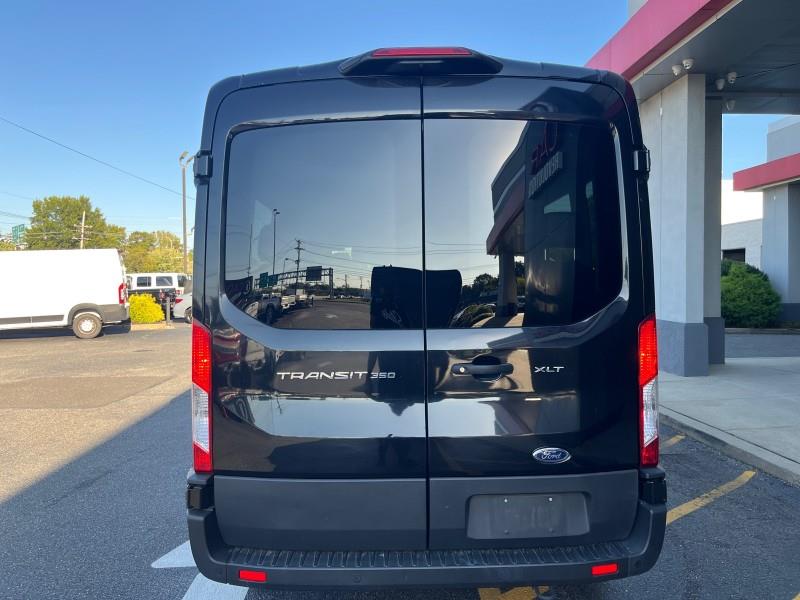 2022 Ford Transit Passenger Van XLT photo 6