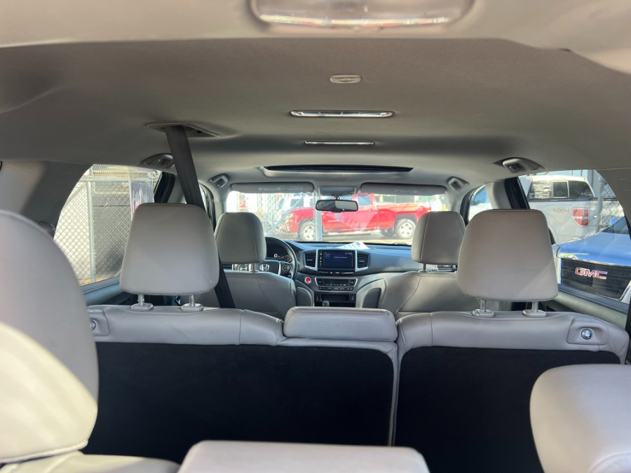 2016 Honda Pilot AWD 4dr EX-L, available for sale in New Haven, Connecticut | Unique Auto Sales LLC. New Haven, Connecticut 2016 Honda Pilot AWD 4dr EX-L, available for sale in New Haven, Connecticut | Unique Auto Sales LLC. New Haven, Connecticut