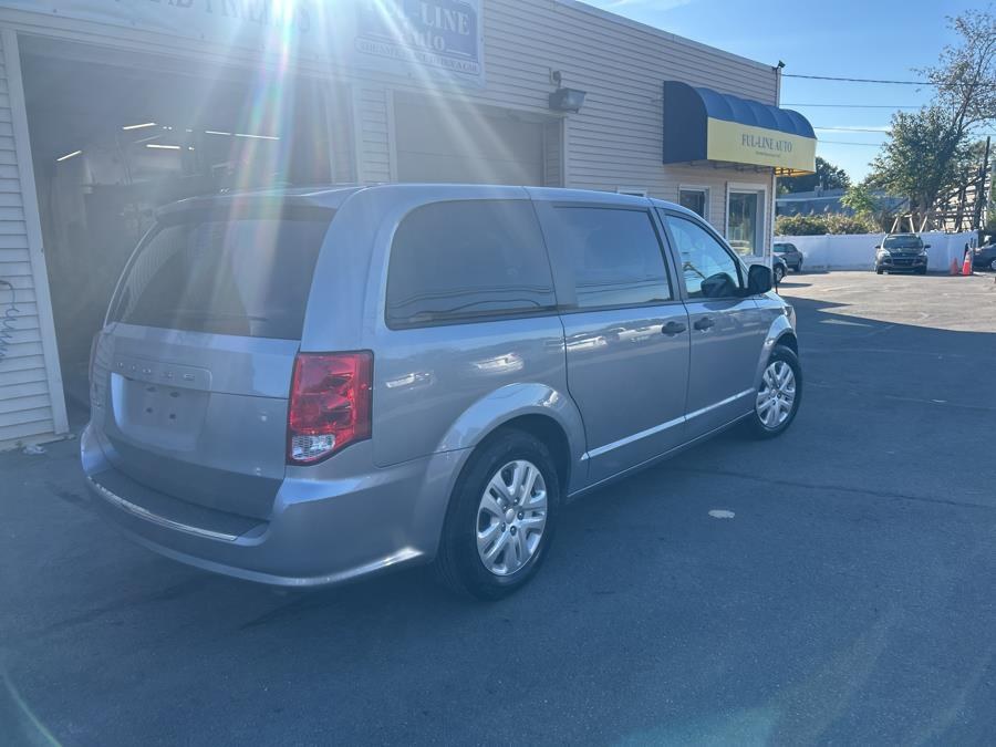 2019 Dodge Grand Caravan SE photo 4