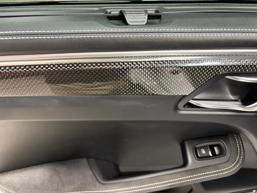 2018 Porsche Macan Turbo Performance Package photo 23