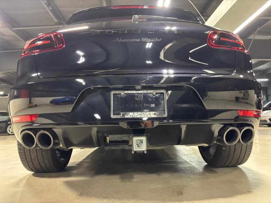 2018 Porsche Macan Turbo Performance Package photo 7