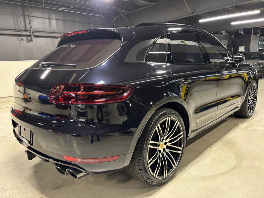 2018 Porsche Macan Turbo Performance Package photo 3