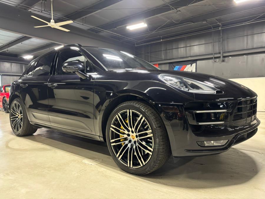 2018 Porsche Macan Turbo Performance Package photo 12