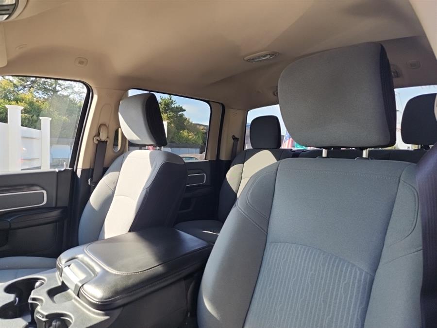2020 Ram 2500 Big Horn photo 35