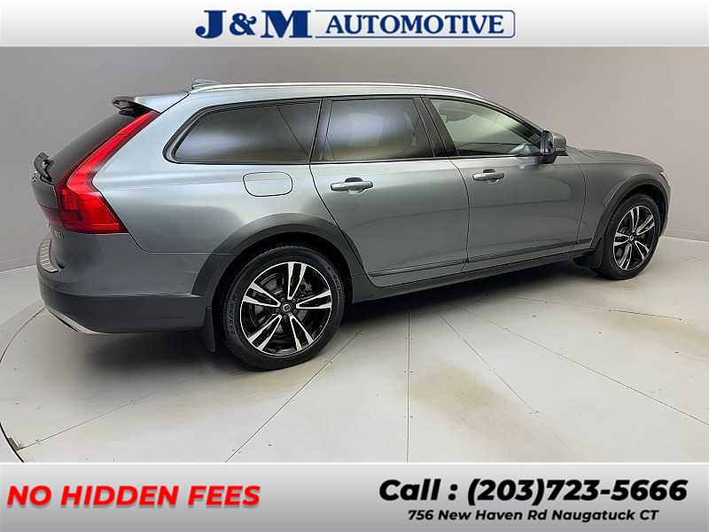 2019 Volvo V90 Cross Country T5 photo 5