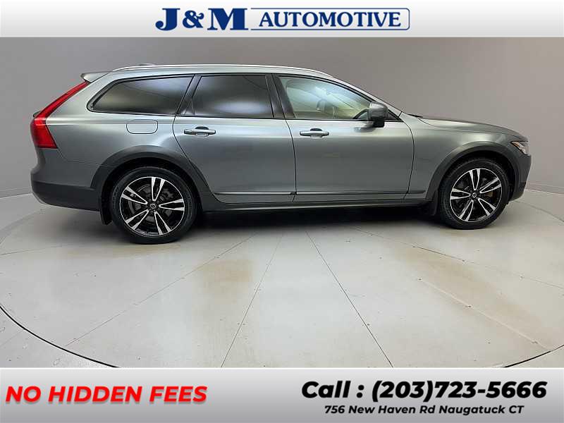 2019 Volvo V90 Cross Country T5 photo 6