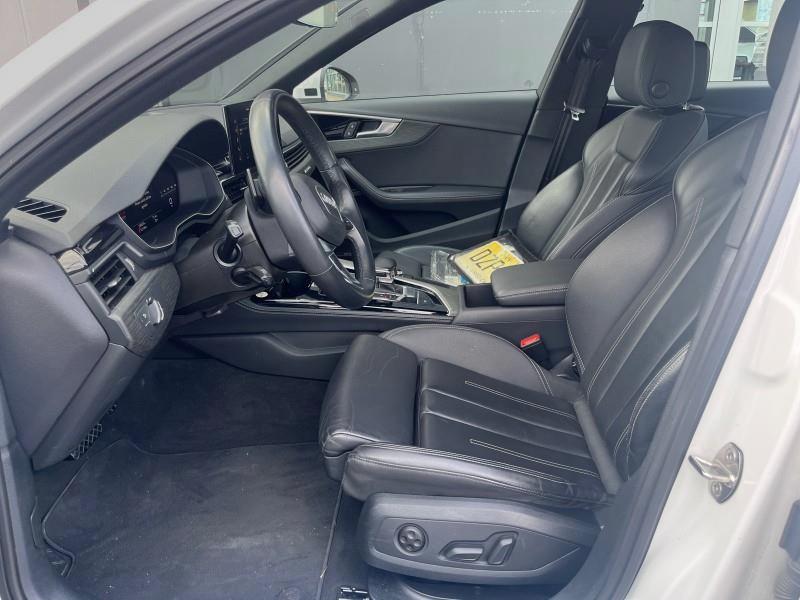 2023 Audi A4 S line Premium Plus Quattro photo 10