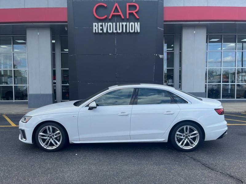 2023 Audi A4 S line Premium Plus Quattro photo 4