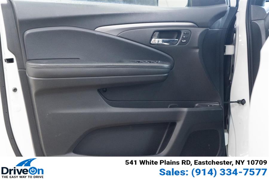 2021 Honda Passport EX-L, available for sale in Woodside, New York | Drive Central. Woodside, New York 2021 Honda Passport EX-L, available for sale in Woodside, New York | Drive Central. Woodside, New York