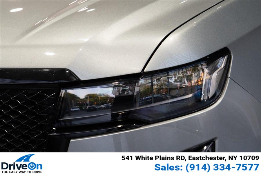 2023 Cadillac Escalade 4WD Sport Platinum, available for sale in Woodside, New York | Drive Central. Woodside, New York 2023 Cadillac Escalade 4WD Sport Platinum, available for sale in Woodside, New York | Drive Central. Woodside, New York