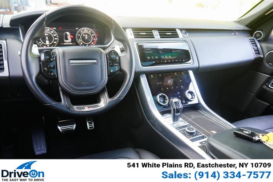 2022 Land Rover Range Rover Sport SVR photo 2