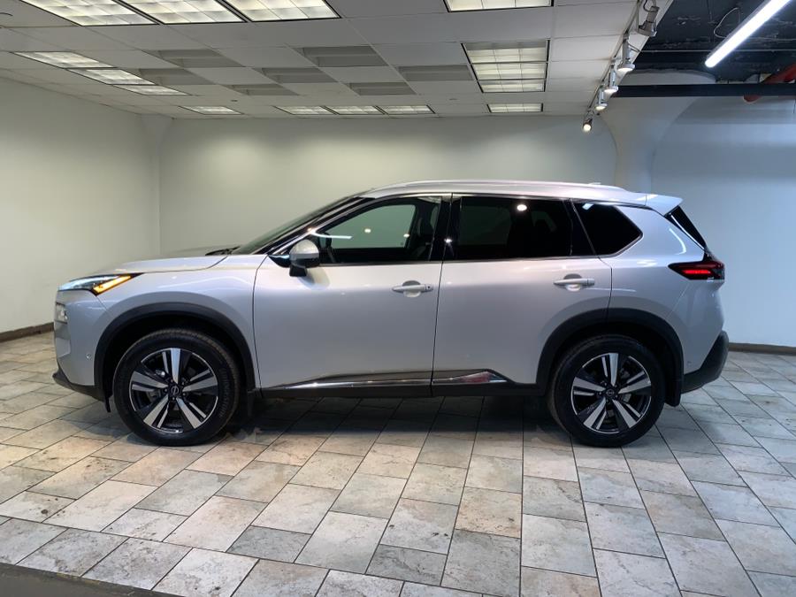 2023 Nissan Rogue SL photo 4