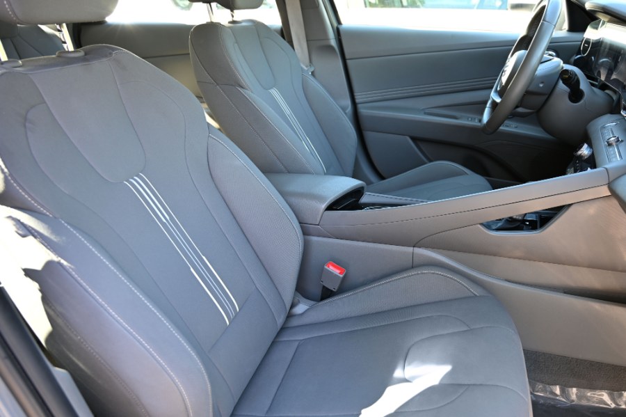 2023 Hyundai Elantra SEL IVT, available for sale in Waterbury, Connecticut | Highline Car Connection. Waterbury, Connecticut 2023 Hyundai Elantra SEL IVT, available for sale in Waterbury, Connecticut | Highline Car Connection. Waterbury, Connecticut