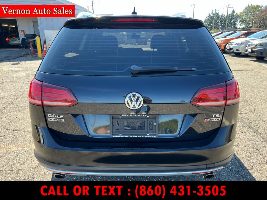 2018 Volkswagen Golf Alltrack 1.8T S photo 3