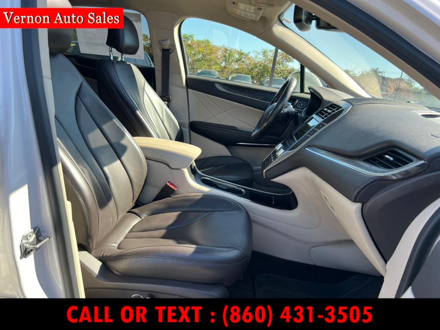 2019 Lincoln MKC Reserve photo 14