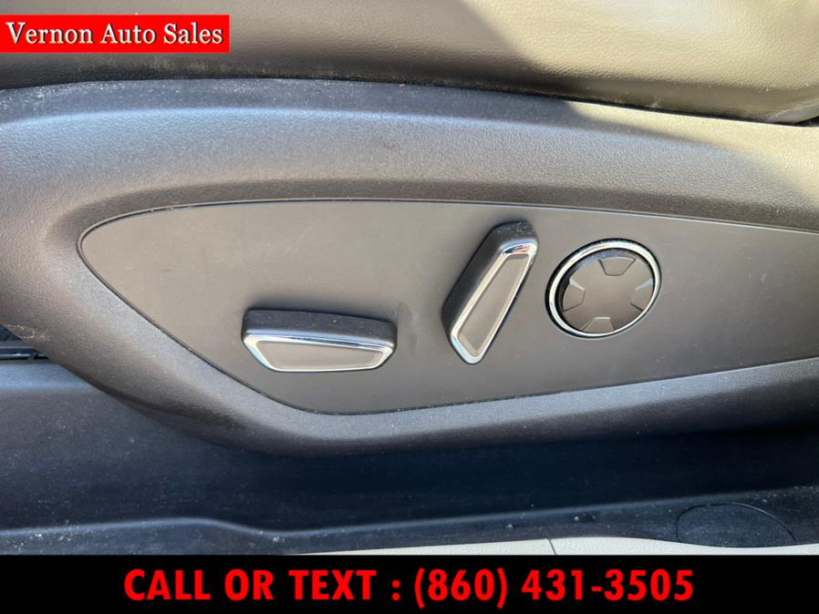 2019 Lincoln MKC Reserve photo 10