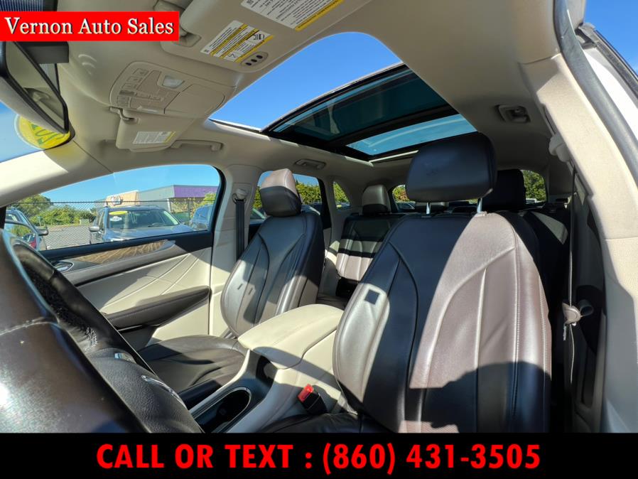2019 Lincoln MKC Reserve photo 11
