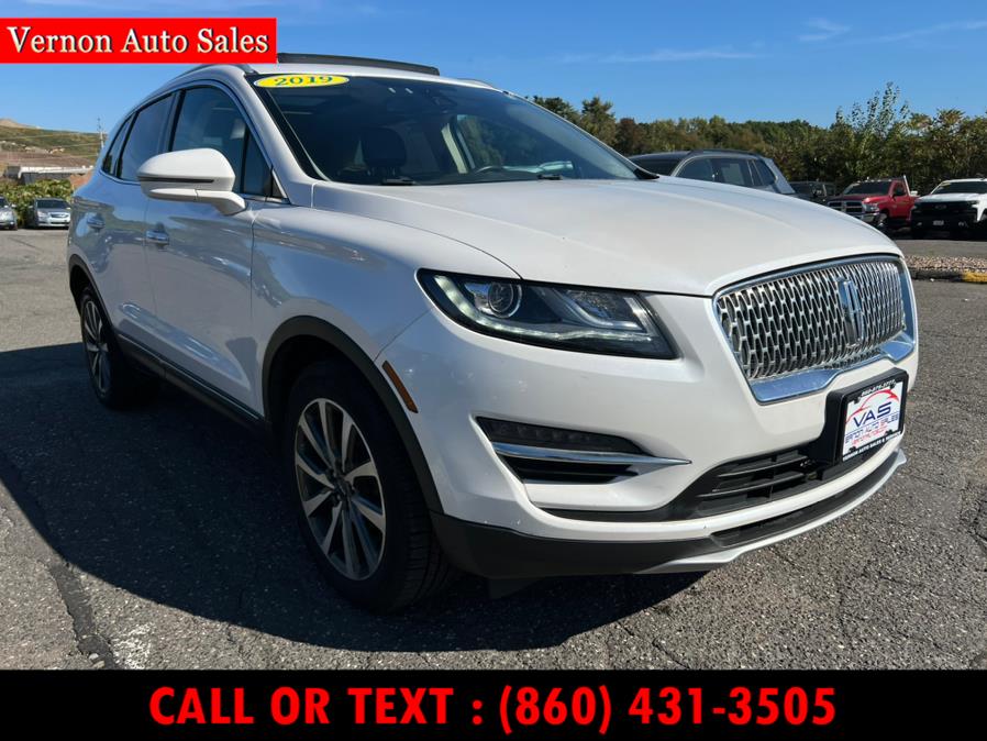 2019 Lincoln MKC Reserve photo 3