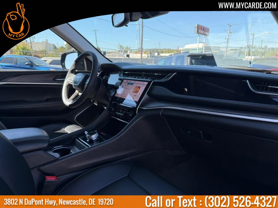 2023 Jeep Grand Cherokee 4xe photo 13