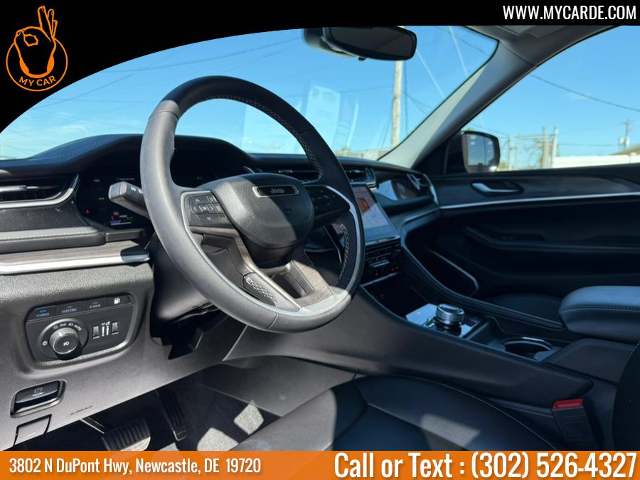 2023 Jeep Grand Cherokee 4xe photo 25