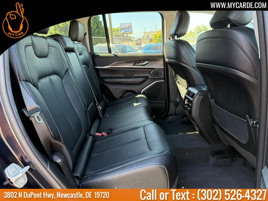 2023 Jeep Grand Cherokee 4xe photo 19