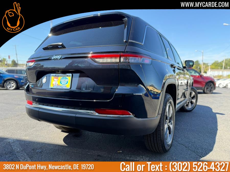 2023 Jeep Grand Cherokee 4xe photo 3