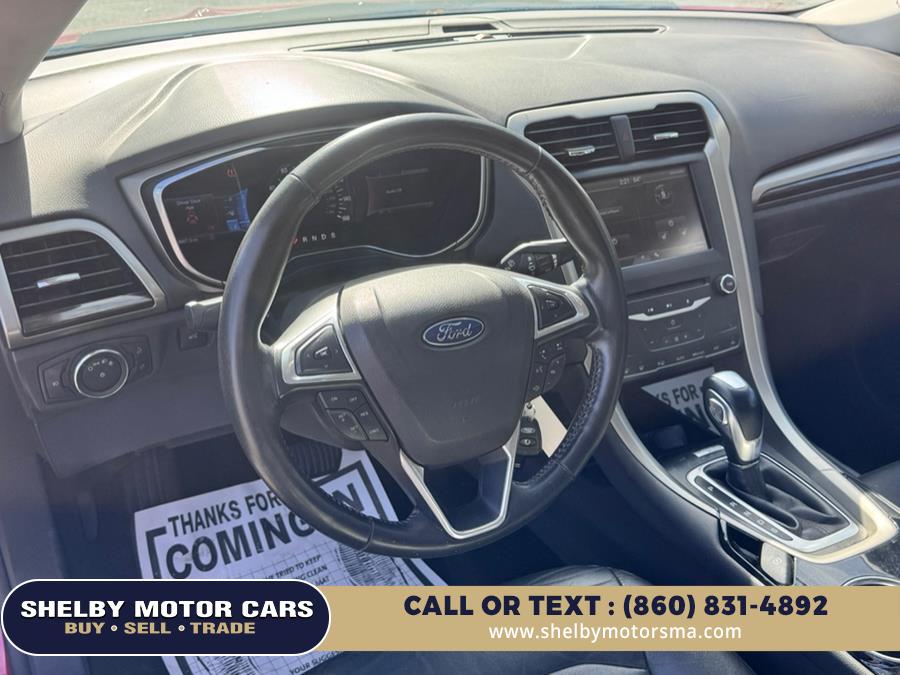 2013 Ford Fusion SE photo 9