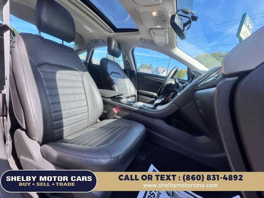 2013 Ford Fusion SE photo 15