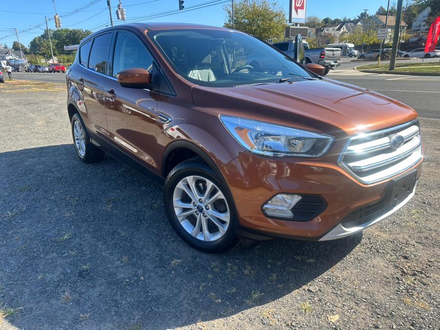2017 Ford Escape SE 4WD, available for sale in Wallingford, Connecticut | Wallingford Auto Center LLC. Wallingford, Connecticut