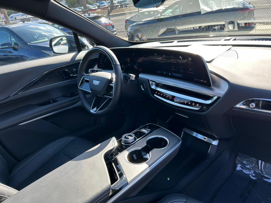 2024 Cadillac LYRIQ Luxury 3 AWD 600E4, available for sale in Daly City, California | Green Light Auto Wholesale. Daly City, California 2024 Cadillac LYRIQ Luxury 3 AWD 600E4, available for sale in Daly City, California | Green Light Auto Wholesale. Daly City, California