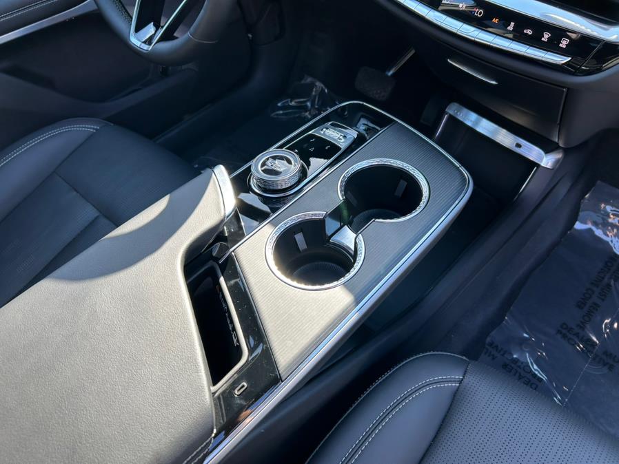 2024 Cadillac LYRIQ Luxury 3 AWD 600E4, available for sale in Daly City, California | Green Light Auto Wholesale. Daly City, California 2024 Cadillac LYRIQ Luxury 3 AWD 600E4, available for sale in Daly City, California | Green Light Auto Wholesale. Daly City, California