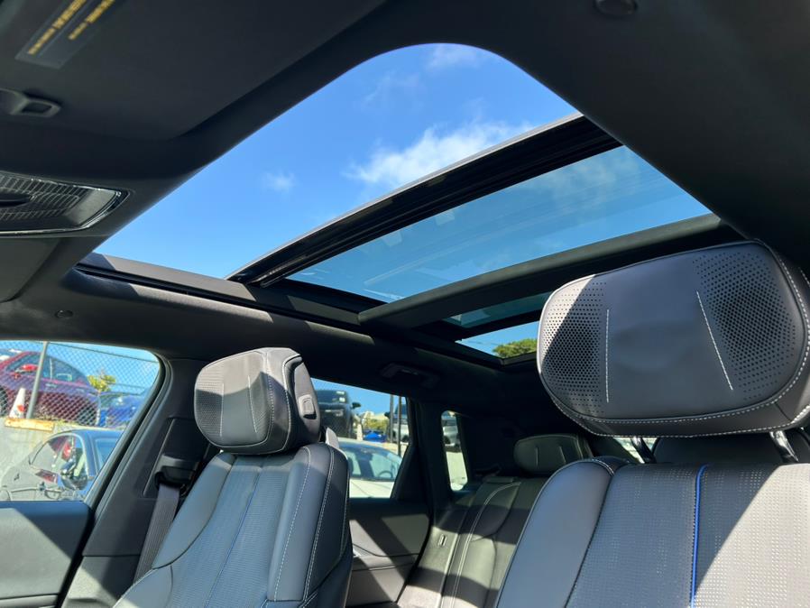 2024 Cadillac LYRIQ Luxury 3 AWD 600E4, available for sale in Daly City, California | Green Light Auto Wholesale. Daly City, California 2024 Cadillac LYRIQ Luxury 3 AWD 600E4, available for sale in Daly City, California | Green Light Auto Wholesale. Daly City, California