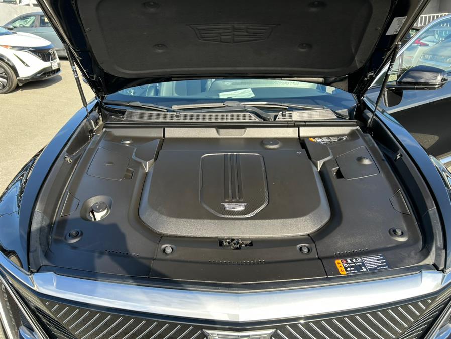 2024 Cadillac LYRIQ Luxury 3 AWD 600E4, available for sale in Daly City, California | Green Light Auto Wholesale. Daly City, California 2024 Cadillac LYRIQ Luxury 3 AWD 600E4, available for sale in Daly City, California | Green Light Auto Wholesale. Daly City, California
