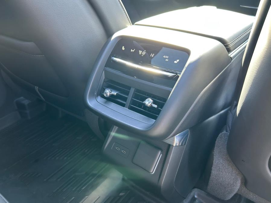 2024 Cadillac LYRIQ Luxury 3 AWD 600E4, available for sale in Daly City, California | Green Light Auto Wholesale. Daly City, California 2024 Cadillac LYRIQ Luxury 3 AWD 600E4, available for sale in Daly City, California | Green Light Auto Wholesale. Daly City, California