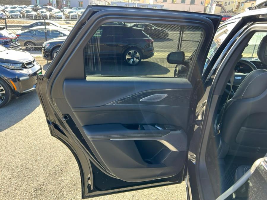 2024 Cadillac LYRIQ Luxury 3 AWD 600E4, available for sale in Daly City, California | Green Light Auto Wholesale. Daly City, California 2024 Cadillac LYRIQ Luxury 3 AWD 600E4, available for sale in Daly City, California | Green Light Auto Wholesale. Daly City, California