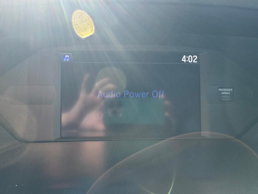 2014 Honda Odyssey 5dr Touring, available for sale in New Britain, Connecticut | Supreme Automotive. New Britain, Connecticut 2014 Honda Odyssey 5dr Touring, available for sale in New Britain, Connecticut | Supreme Automotive. New Britain, Connecticut