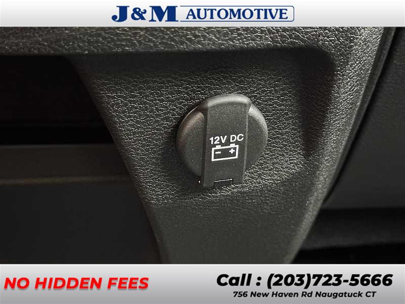 2023 Ram 1500 Classic Tradesman, available for sale in Naugatuck, Connecticut | J&M Automotive Sls&Svc LLC. Naugatuck, Connecticut 2023 Ram 1500 Classic Tradesman, available for sale in Naugatuck, Connecticut | J&M Automotive Sls&Svc LLC. Naugatuck, Connecticut