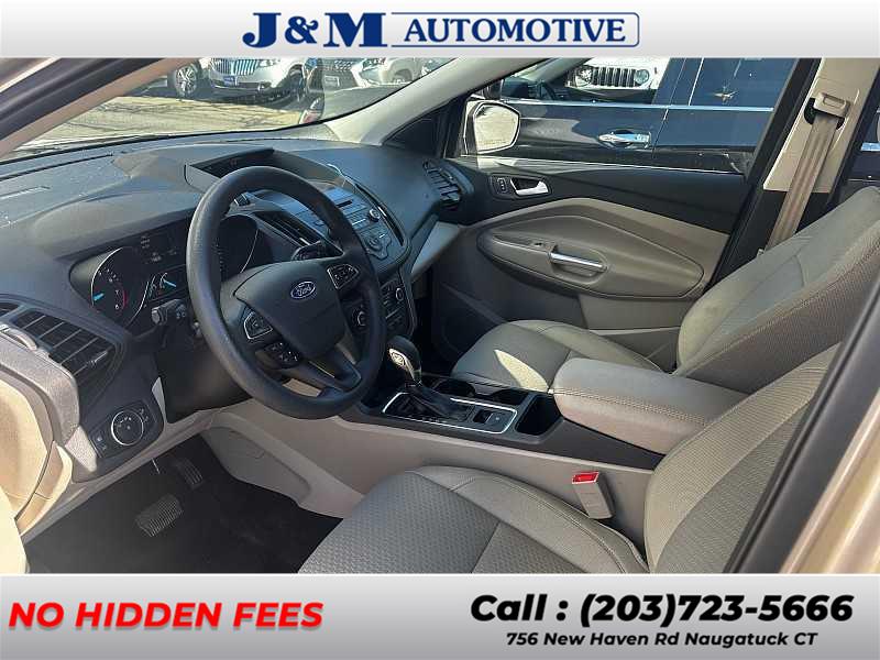2018 Ford Escape SE photo 2