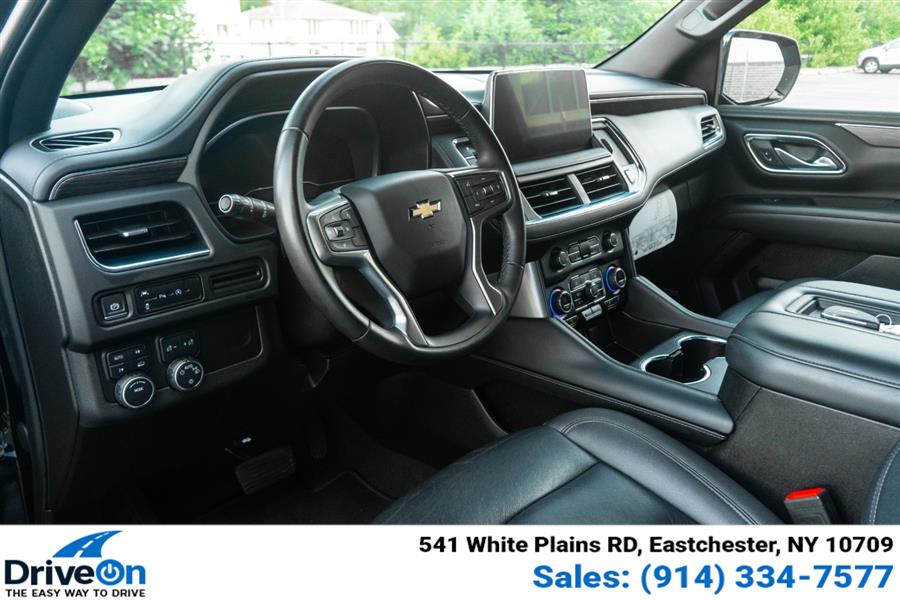 2023 Chevrolet Tahoe LT photo 2