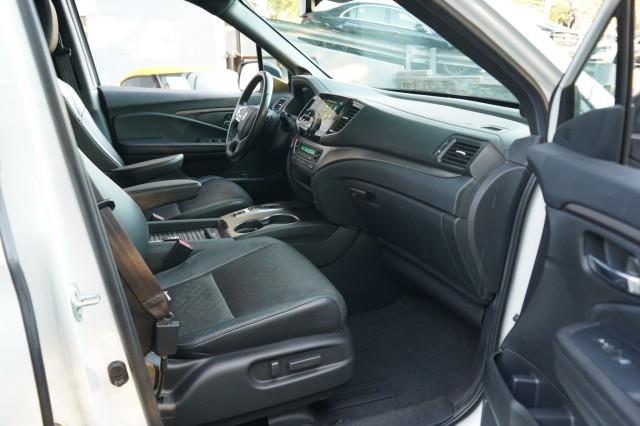 2021 Honda Passport EX-L, available for sale in Yonkers, New York | Westchester Auto Group. Yonkers, New York 2021 Honda Passport EX-L, available for sale in Yonkers, New York | Westchester Auto Group. Yonkers, New York