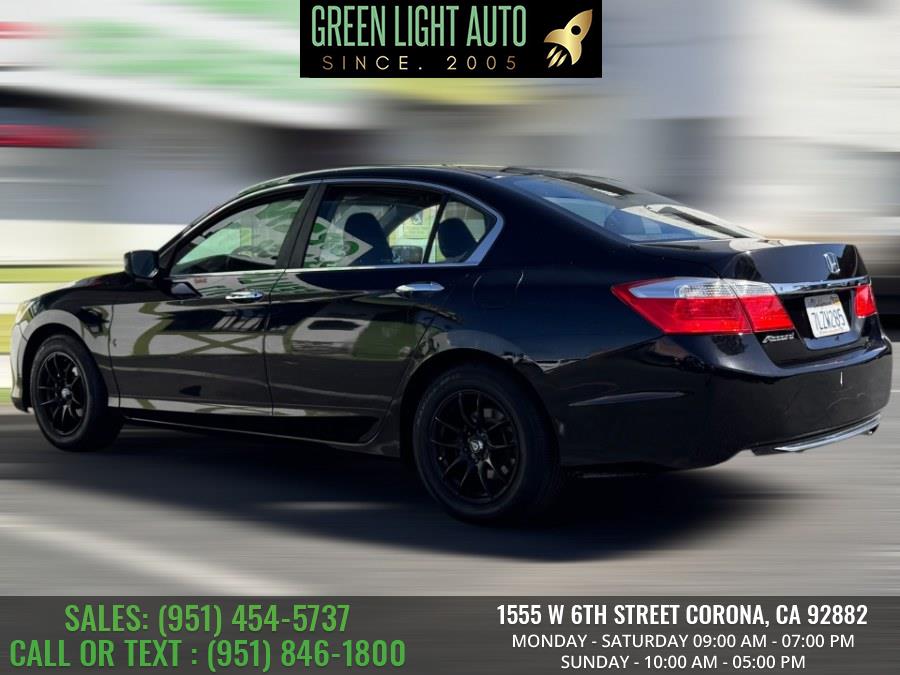 2015 Honda Accord LX photo 12