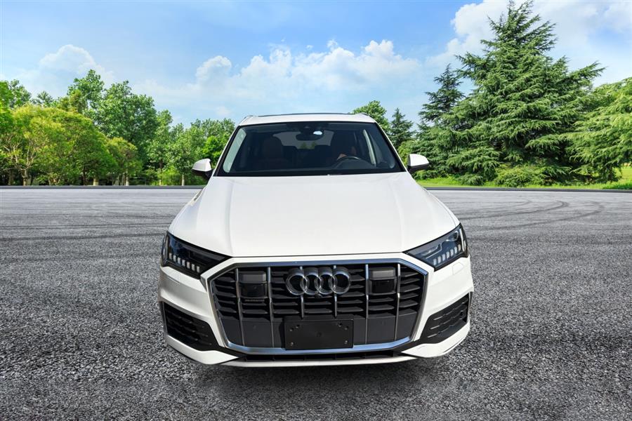2024 Audi Q7 Premium Plus 45 photo 2